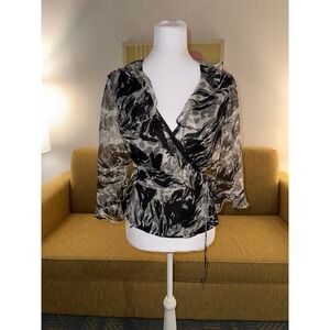 Willi Smith Silk Wrap‎ Top Black Grey Floral Ruffle Chiffon Blouse Womens Small